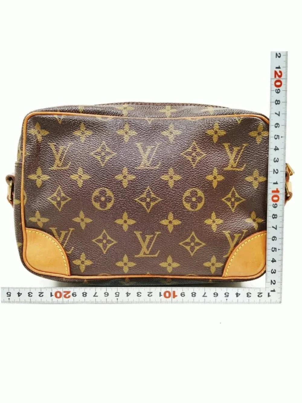 Authentic Louis Vuitton Trocadero 24 Monogram Canvas Crossbody Bag
